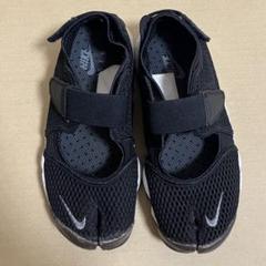 NIKE エアリフト