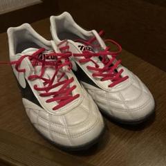 モレリア　トレーニングシューズ即購入禁止 モレリア トレーニングシューズ即購入禁止 - メルカリ