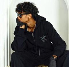 2022年最新】dall clothing パーカーの検索結果 - メルカリ