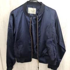 お買い得価格！！新品ノエラアウター　定価19.０００円