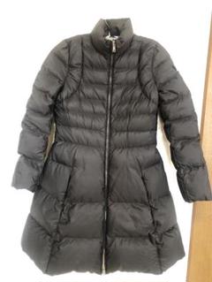 大幅値下げ中 PRADA ダウンコート
