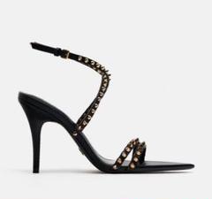 ZARA スタッズ付き ブラック サンダル 35