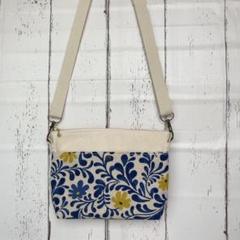 ☆ハンドメイド☆花柄生地と帆布のサコッシュ☆ショルダーバッグ