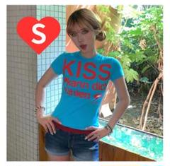 Tシャツ　Y2K グランジ KISS ロゴ　ピチT 平成ギャル　トレンド