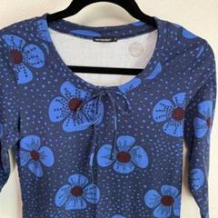 marimekko モノトーン花柄五分袖チュニック　サイズ38 marimekko マリメッコ チュニック ワンピース ドット モノトーン