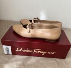 新品未着用】FERRAGAMO オードリー◇廃盤品◇36.5◇フェラガモ