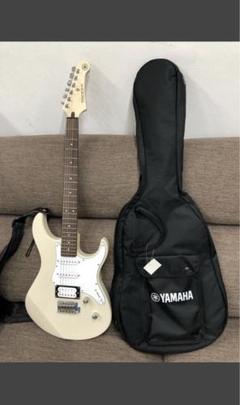 Yamaha Pacific 112vエレキギター アイボリー ギターケース付き Yamaha Pacific 112vエレキギター アイボリー ギターケース付き
