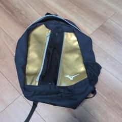 少年野球　リュック　Mizuno 野球用リュック 金/黒　バット収納
