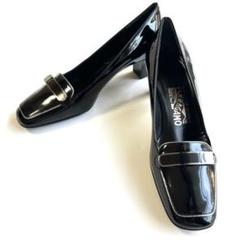 【美品】サルヴァトーレフェラガモ 24 パンプス レザー 黒 ブラック Salvatore Ferragamo フェラガモ レザーパンプス ブラック/24.5
