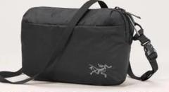 ヒリアドクロスボディーHeliad Crossbody ブラック アークテリクス