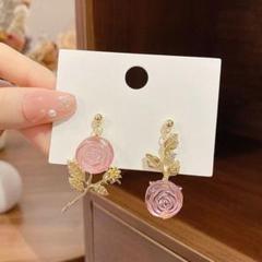 ピンク 左右非対応　花 キャッチ バラ かわいい 薔薇 チャーム ボディピアス