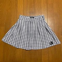 美品！チェック柄でカワイイ！Bershka ベルシュカ プリーツミニスカートのサムネイル