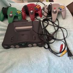 Nintendo 64 本体とコントローラー4個、ゲームソフト付き　 ジャンク