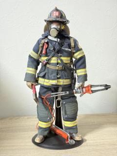 希少 1/6 フィギュア 消防隊員 バックドラフト ミリタリー ホットトイズ 希少 1/6 フィギュア 消防隊員 バックドラフト ミリタリー