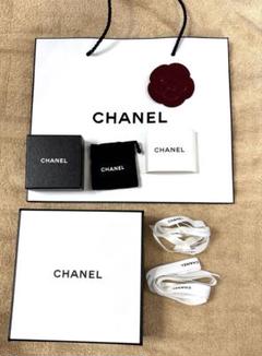 CHANEL シャネル ピアスの箱＋ショップ袋＋リボン＋巾着袋のサムネイル