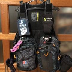 マズメ レッドムーンライフジャケットの中古/未使用品 - メルカリ マズメ レッドムーンライフジャケットの中古/未使用品 - メルカリ