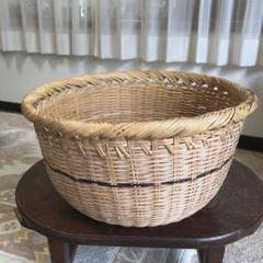 鳥越竹細工 新品 サイズ小 鳥越の竹細工 丸かご 鈴竹 大型 口径36㎝ 保管品 - メルカリ