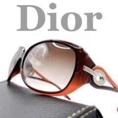 セール 海外 ✨美品✨ Christian Dior ディオール バタフライ 金具ロゴ 小物