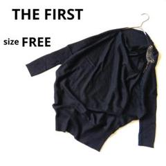 美品　ザファースト アシンメトリーニットFREE　黒無地　長袖　韓国製