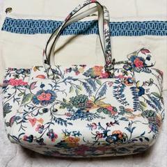 超美品 大型トリーバーチPARKER FLORAL レザートート ショルダー