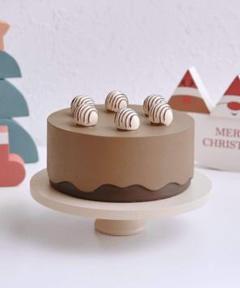KIDSクリスマス　フェイクケーキ　スリーコインズ