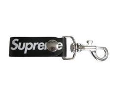 2025年最新】SUPREME レザーキーホルダーの人気アイテム - メルカリ