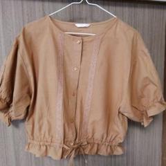 美品ehka sopo ベージュ五分袖シャツ