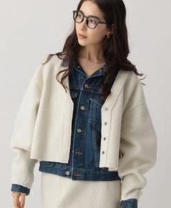 【未着用品】saloon サルーン　ブークレーカーディガンのサムネイル