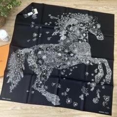 HERMES /エルメス/カレ90 ローブレジェール　新品　タグ付　箱あり 楽天市場】HERMES エルメス スカーフ カレ90 ローブレジェール