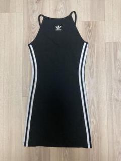 adidas ノースリーブ　ワンピース