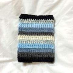 ハンドメイド　編み物　ブックカバー　文庫本サイズ　青　ブルー　毛糸