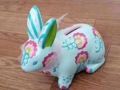 うさぎ ウサギ 置物 インテリア 貯金箱 水色 ライトブルー リボン