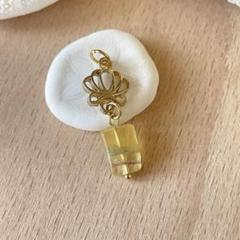 フローライト×シェルチャーム ペンダントトップ 天然石 ハンドメイド