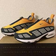新品　NIKE AIR MAX SNDR ナイキ　スニーカー　25cm ゴールドのサムネイル
