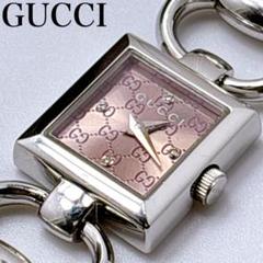 GUCCI ゴールド スクエア型 時計 トルナヴォーニ GUCCI ゴールド スクエア型 時計 トルナヴォーニ