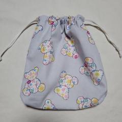 お花×クマのぬいぐるみ柄(グレー)の巾着袋