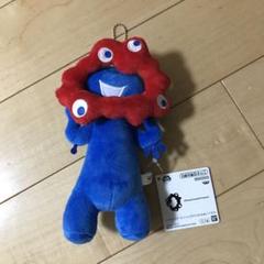 ミャクミャク カバンに付けられるぬいぐるみ - メルカリ