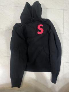 2025年最新】supreme パーカー 刺繍の人気アイテム - メルカリ