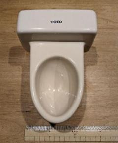 最終値下げ！TOTO便器ミニチュア色見本　11点 最終値下げ！TOTO便器ミニチュア色見本11点