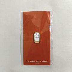 ミッフィー展 70周年 限定 miffy ピンバッジ 棺桶 おばあちゃん
