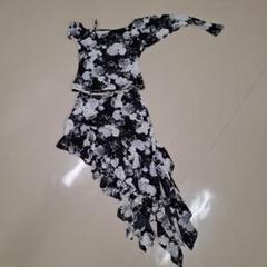 Chacottオフショルダー白黒花柄セットアップ Chacottオフショルダー白黒花柄セットアップ - メルカリ