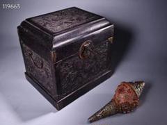 中国古美術・蔵伝工芸・花糸モザイク宝石・天然サザエ包銀 法螺法器・置物・文房具 中国古美術・蔵伝工芸・花糸モザイク宝石・天然サザエ包銀 法螺
