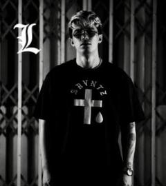 【SRVNTZ✙サーヴェンツ】激レア Tシャツ L 黒（ICONIC OG）