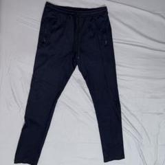 【美品】ドルチエ＆ガッパーナ ドルガバ スエット パンツ 130～140 黒 美品】ドルチエ＆ガッパーナ ドルガバ スエット パンツ 130～140