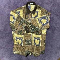 柄シャツ　レトロシャツ　ヴィンテージ　古着のサムネイル