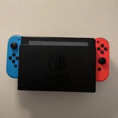 Nintendo Switch青/赤 初期化済み Nintendo Switch 青/赤 本体 + 付属品 初期化済み（Nintendo