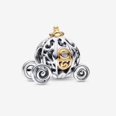 Pandora パンドラ　東京ディズニー　限定　シンデレラ城 チャーム TDR パンドラチャーム シンデレラ城 | ❁スミレのDisneyと空の旅
