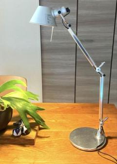 週末限定値下げ！アルテミデ　美品　TOLOMEO TAVOLO　正規品　シルバー Tolomeo Table With Clamp （Silver） ｜ Artemide アルテミデ