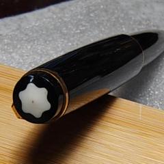 モンブラン　Mont Blanc 万年筆　ペン先585　インクカートリッジ付き MONTBLANC（筆記具、時計） モンブラン マイスターシュテュック