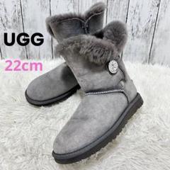 UGG】ムートンブーツ【22cm】グレー ファー付き ラインストーン UGG】ムートンブーツ【22cm】グレー ファー付き ラインストーン